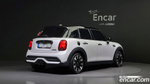Mini Cooper S 5 даерей Classic Lunchpack (02.2023)