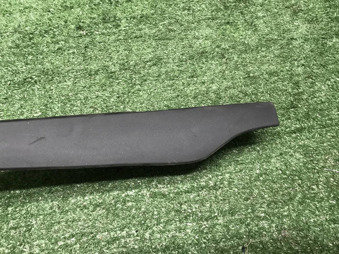 Уплотнитель двери задний правый Zeekr 001 (21-нв)