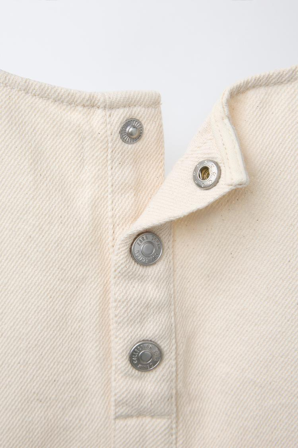 ZARA ПЛАТЬЕ ИЗ ТВИЛА С ПОЯСОМ, ЭКРЮ