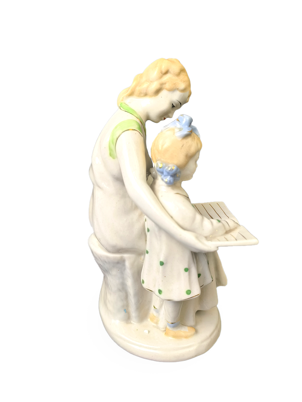 Фарфоровая статуэтка "Первая буква"