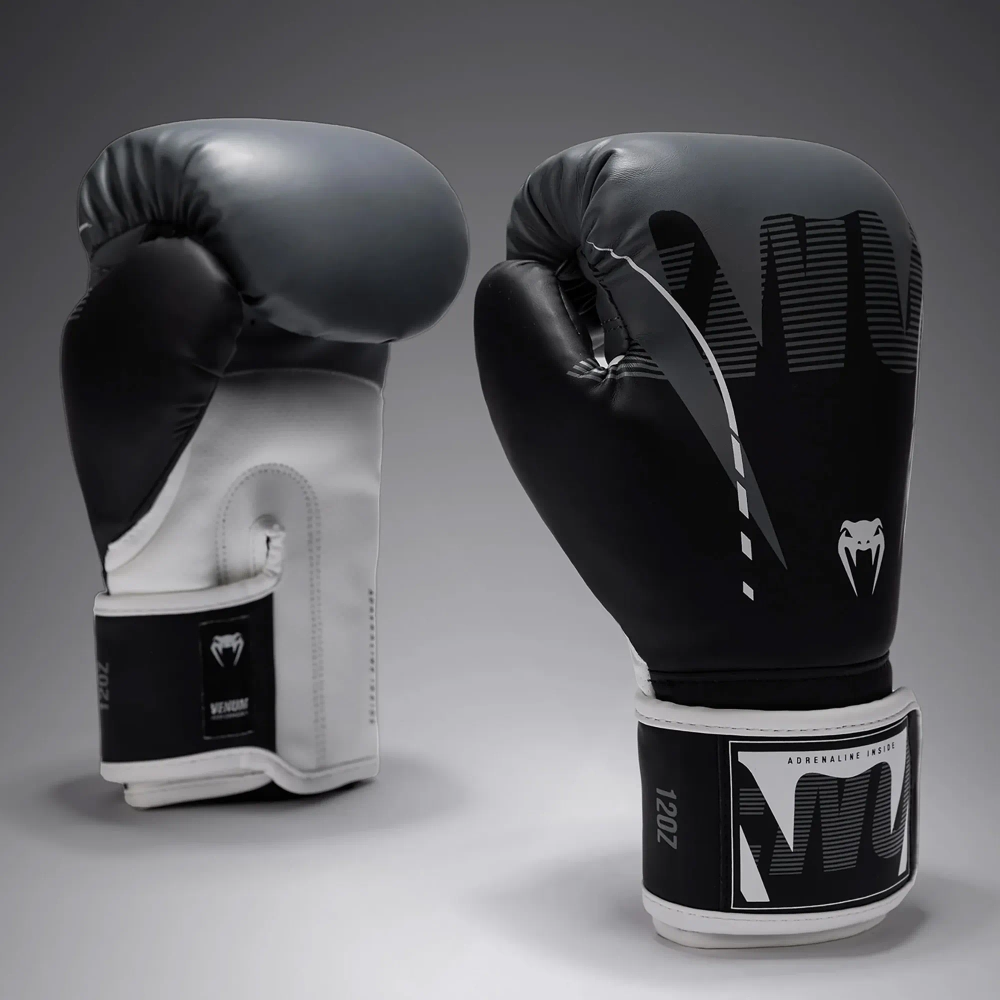 Боксёрские перчатки Venum Adrenaline Boxing black/silver grey