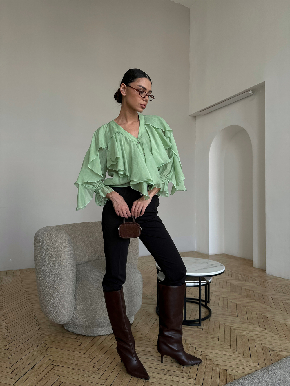 Блуза с рюшами в стиле бохо