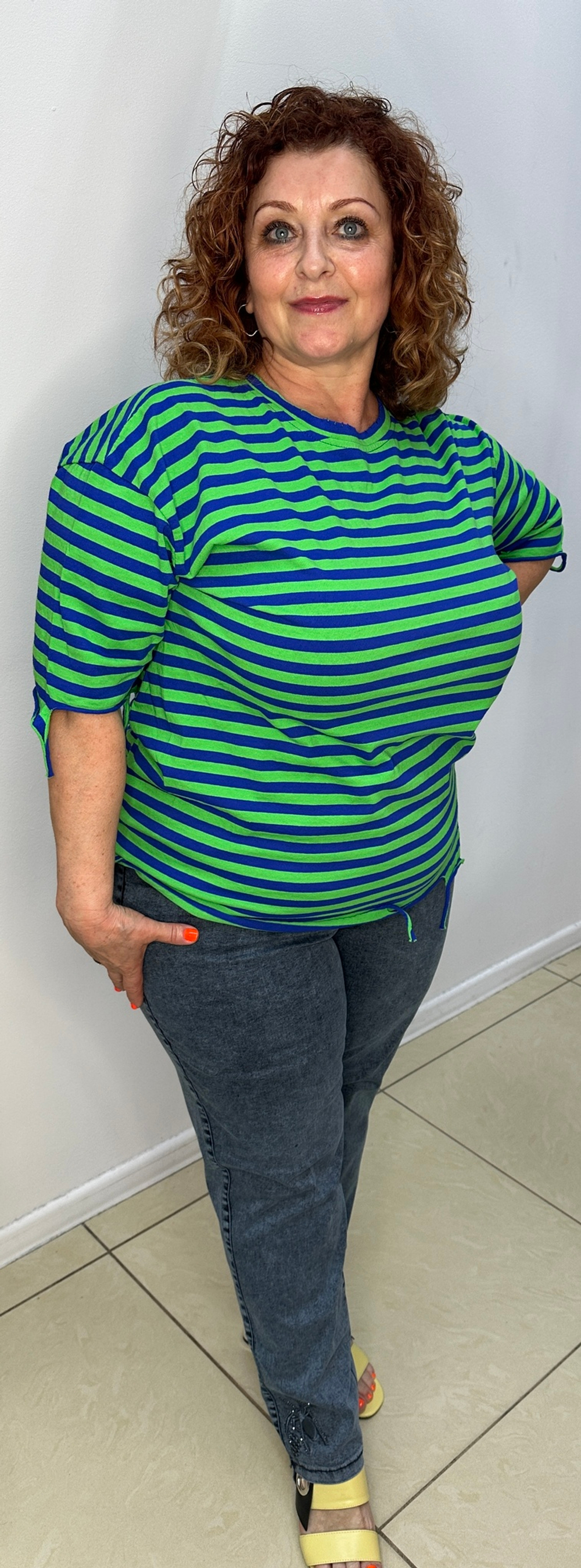 Футболка-"рванка" в полоску