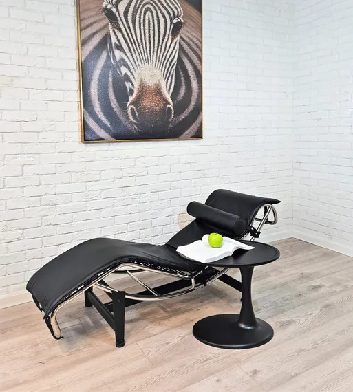 Кресло-шезлонг Chaise Lounge, черная натуральная кожа