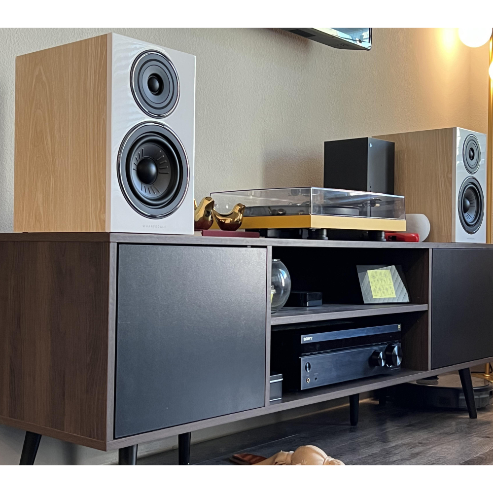Полочная акустика Wharfedale Diamond 12.2 WALNUT PEARL