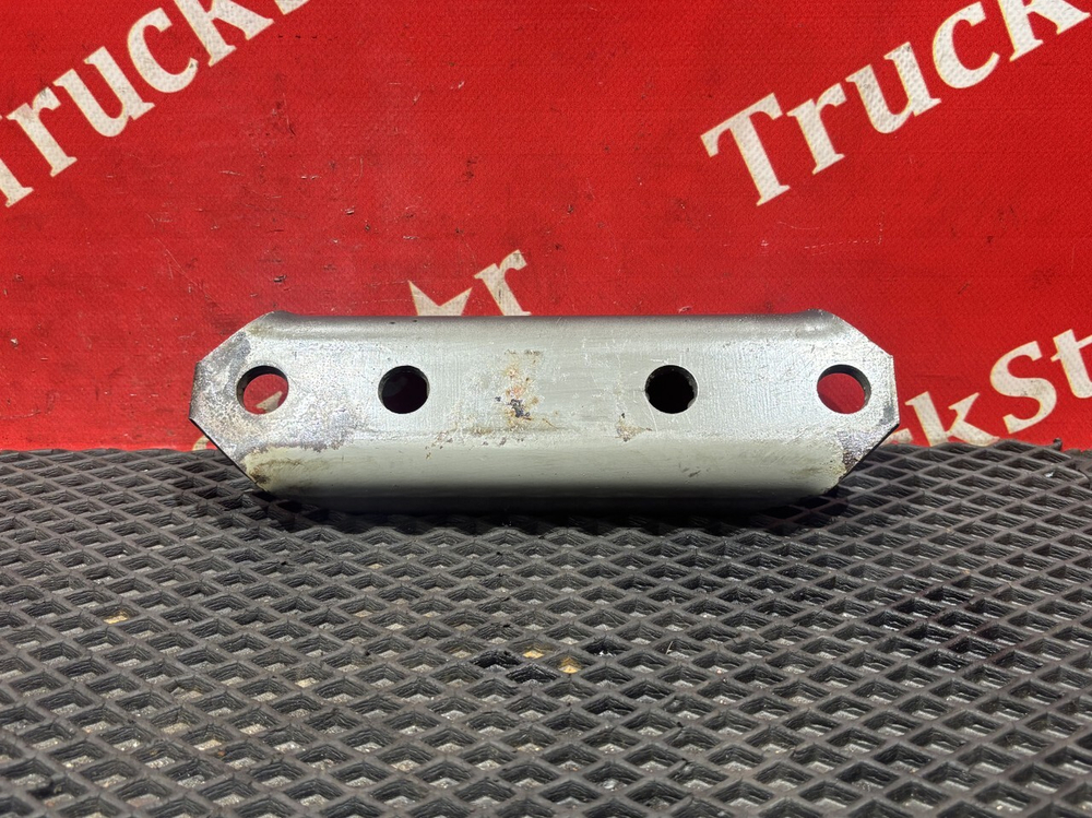 Кронштейн кабины