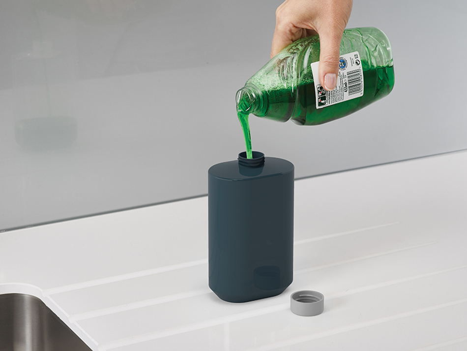 Органайзер для раковины с дозатором для мыла и бутылочкой SinkBase Plus серый, Joseph Joseph
