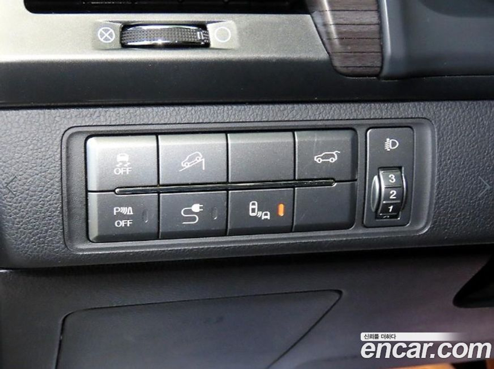 KG Mobility (Ssangyong) G4 Rexton Дизель 2.2 4WD (04.2020)