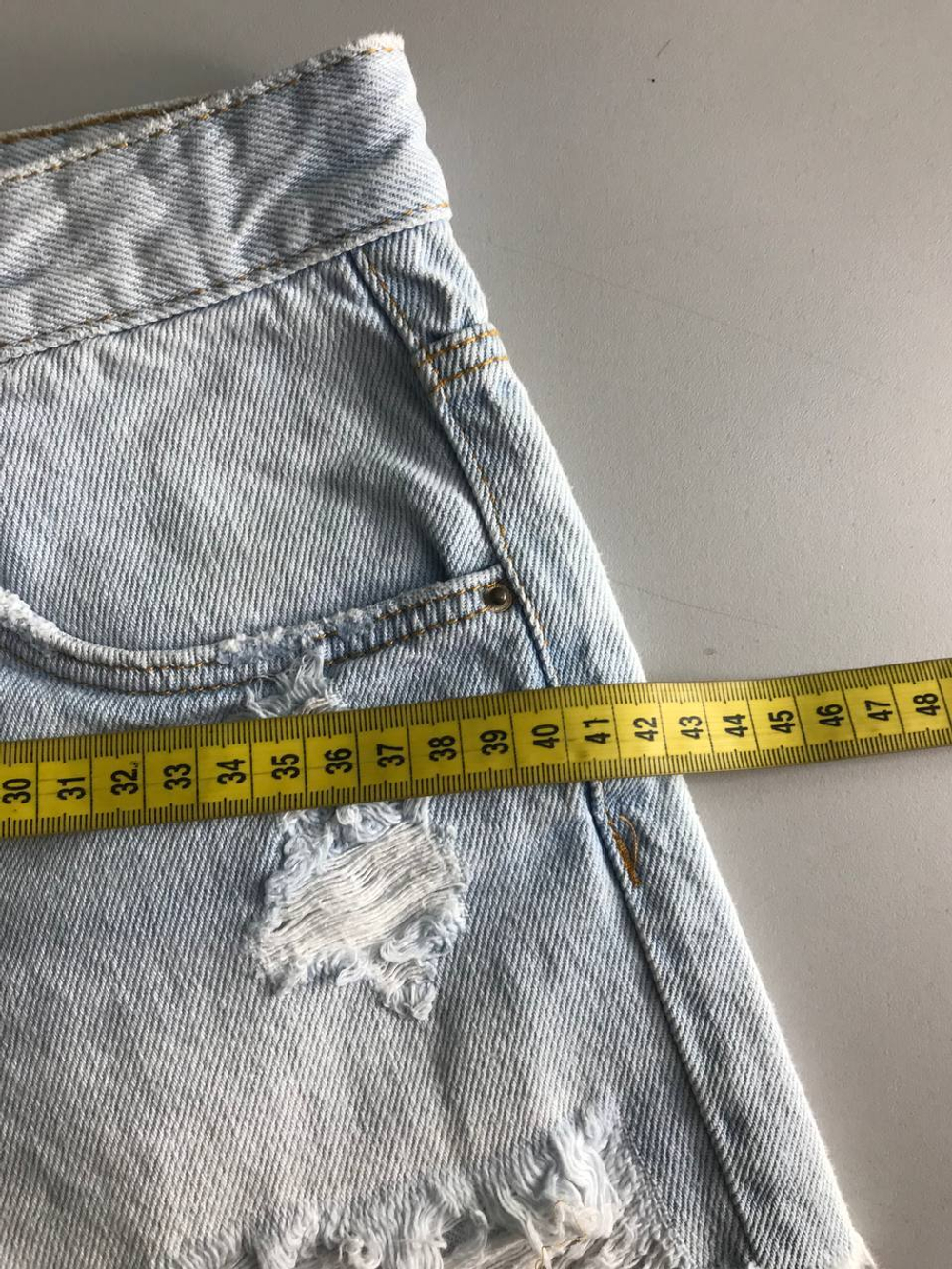 Шорты Zara для модных образов, маркировка 34, визуально на 40 размер