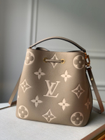 Louis Vuitton NeoNoe MM