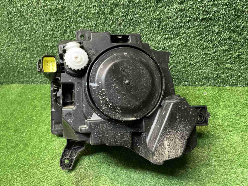 Фара правая Москвич 3 (2022-н.в.) галоген