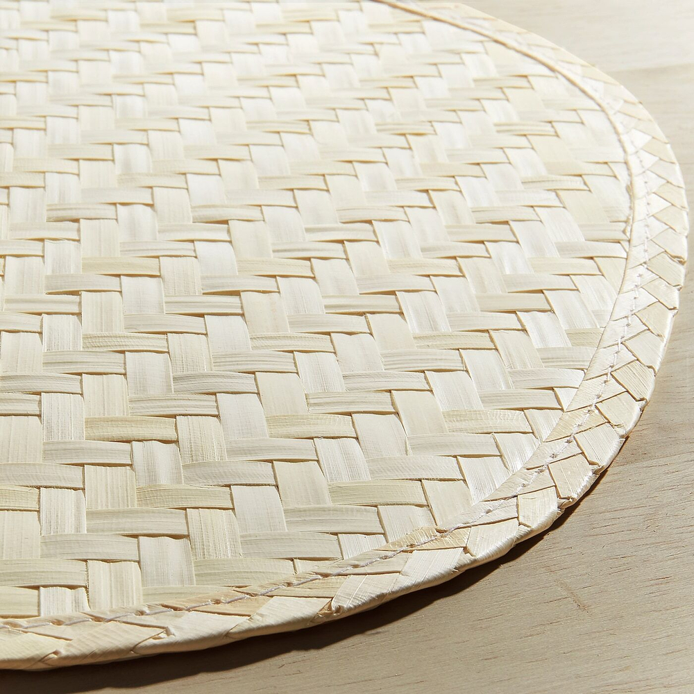 IKEA PADDFISK  (ИКЕА ПАДДФИСК)  -  Подставка, пальмовый лист ручной работы, 37x35 см