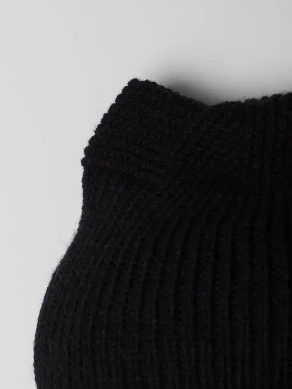 Шапка для девочки на осень с ушками