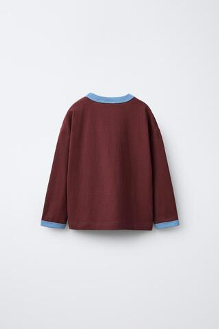 ZARA НАБОР ИЗ ДВУХ ОДНОТОННЫХ ФУТБОЛОК С ОКАНТОВКОЙ, ГРАНАТОВЫЙ