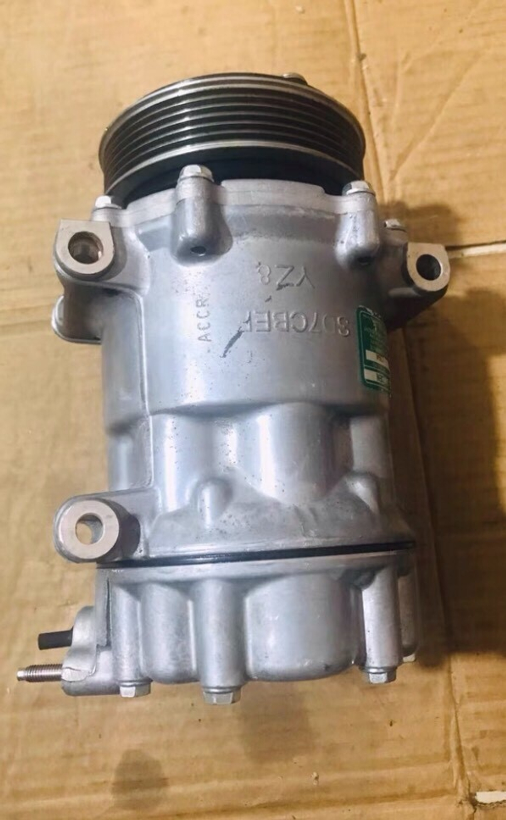 Компрессор кондиционера Peugeot 207/307/308/408 оригинал