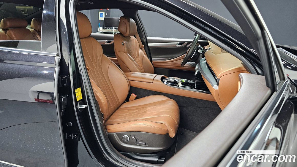 Genesis G80 (RG3) Бензин 2.5 Turbo AWD (12.2020)