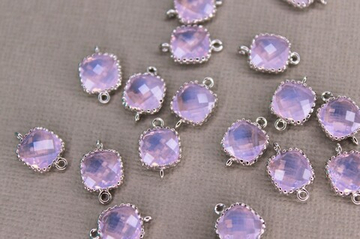 Коннектор стекло розовое 13х9 мм Южная Корея