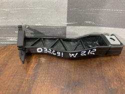 Кронштейн заднего бампера Mercedes E (W212) Б/У Оригинал A2128852114