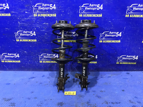 Стойка передняя правая NISSAN CEFIRO 1997