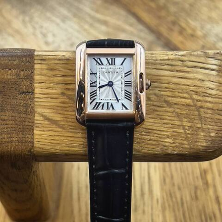 Часы Cartier