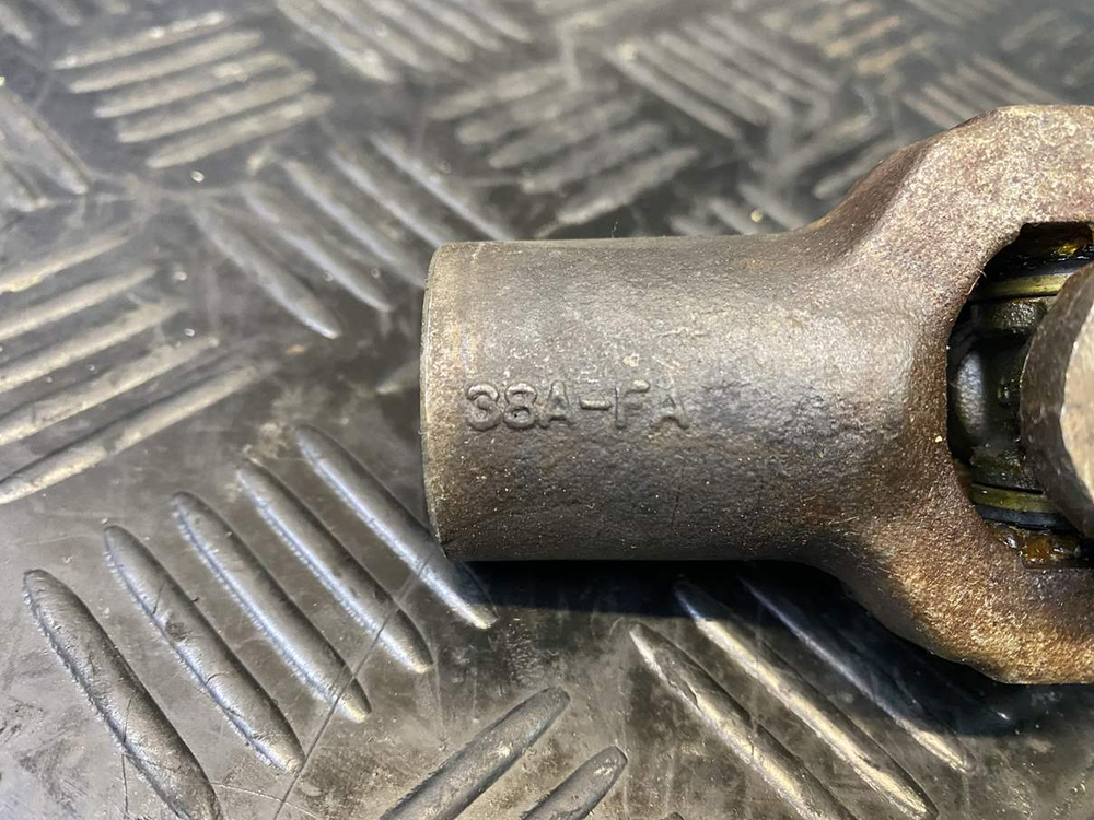 Крестовина кардана Suzuki Intruder VS750 VR51A