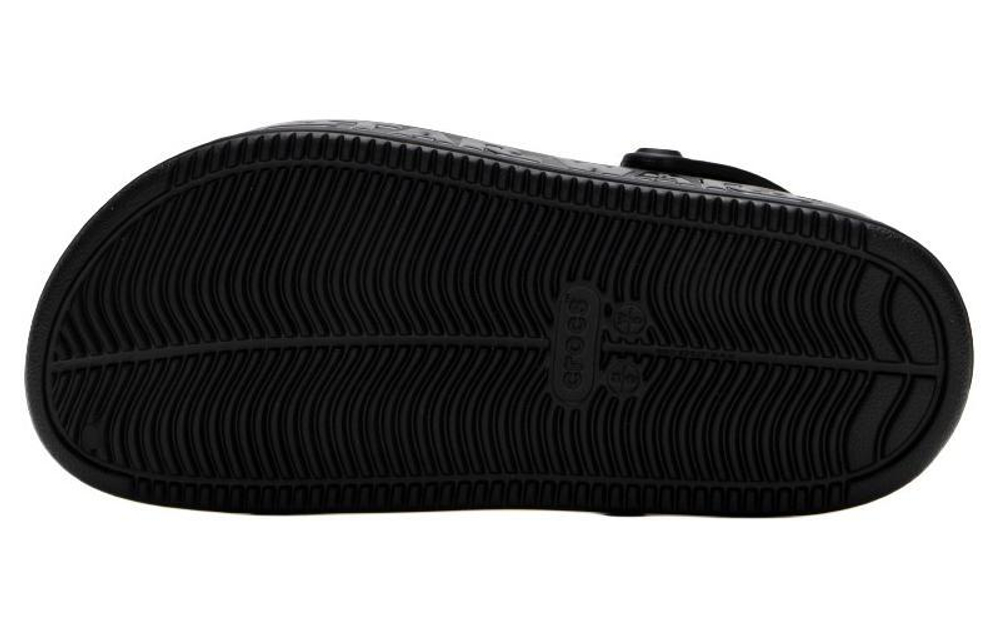 X Crocs