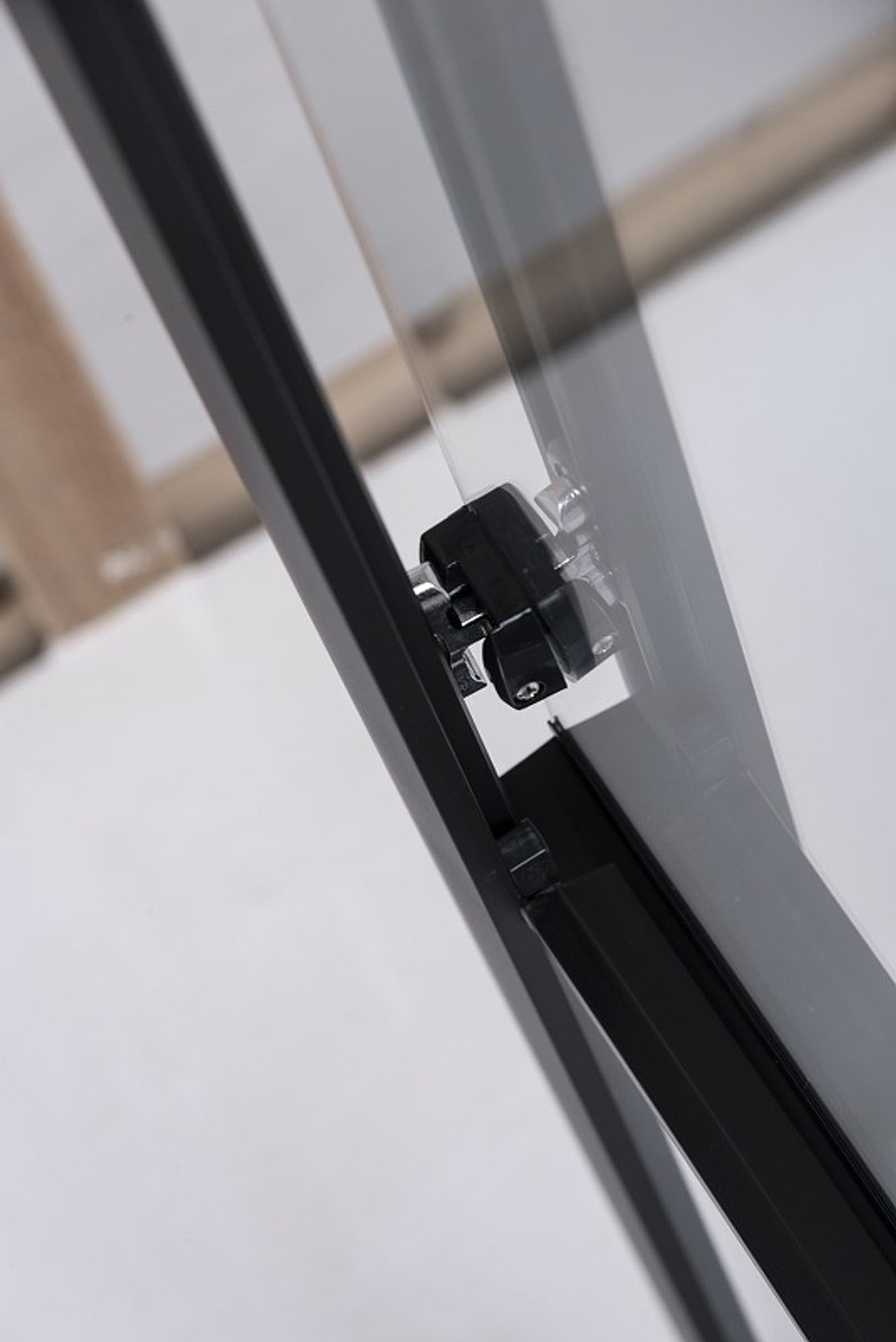 Душевой уголок Niagara Nova 80х80 NG-6888-08 BLACK профиль Черный стекло прозрачное