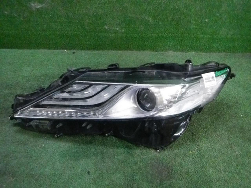 Фара левая Toyota Camry XV70 (2017-2021) LED