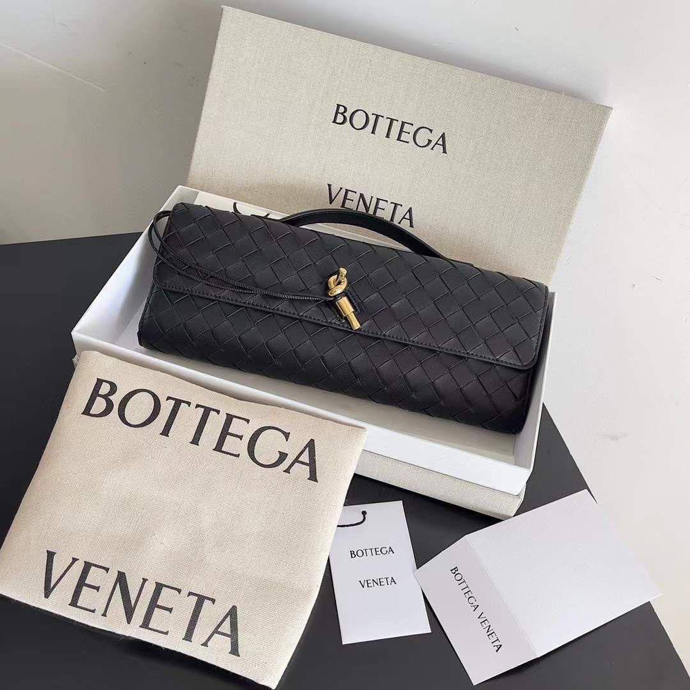 Клатч Bottega Veneta