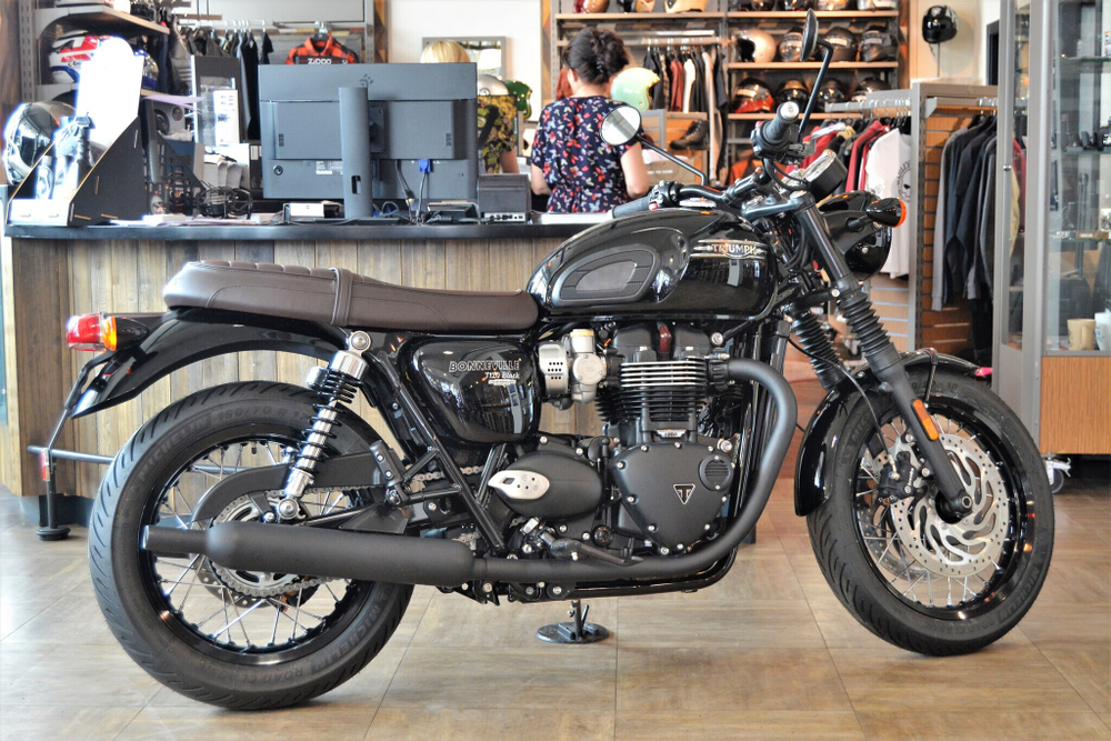 Triumph Bonneville T120 Black (2023)