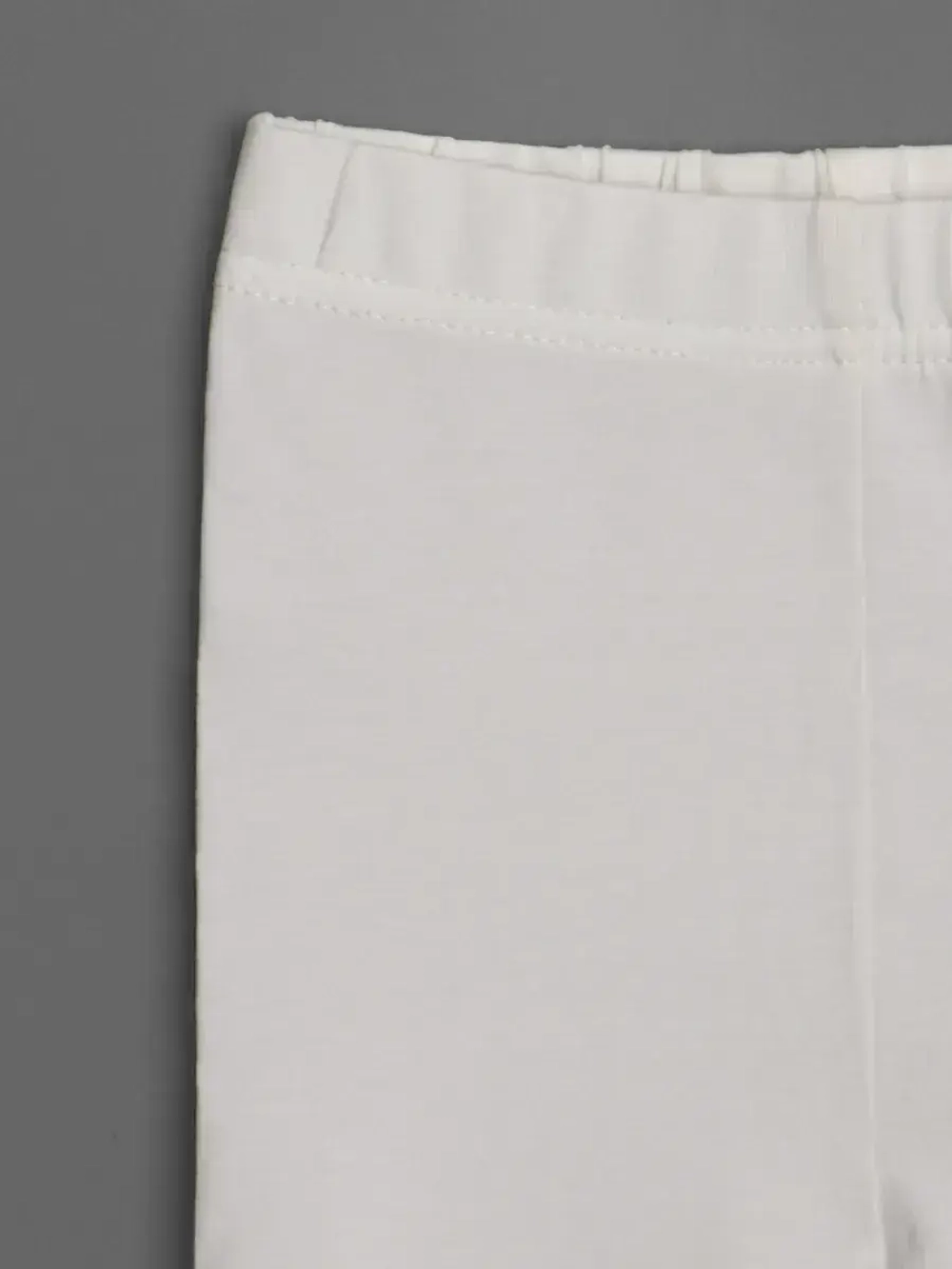 Летний костюм для девочки в полоску с велосипедками