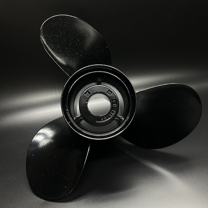 Гребной винт Mercury Black Max (13х19R)