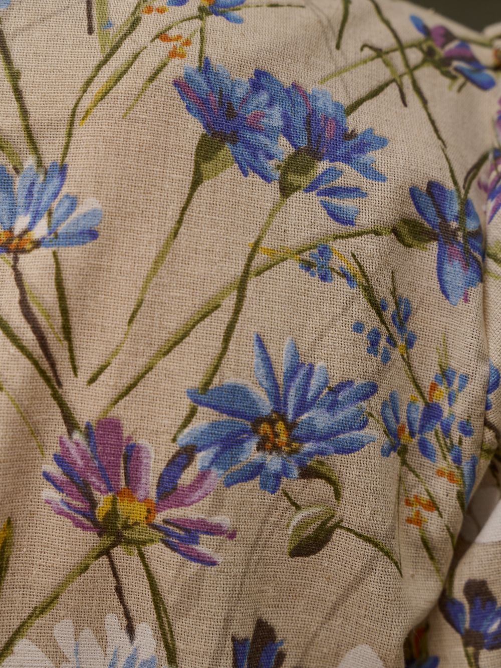 Платье с кружевом длинное