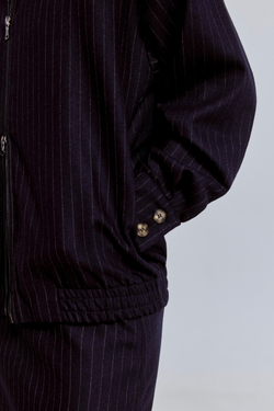 Бомбер в полоску из шерсти