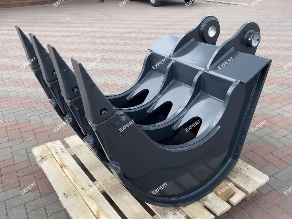 Ковш универсальный на Экскаватор-погрузчик Амкодор