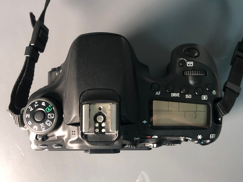 Canon 70D, 5400 кадров пробега