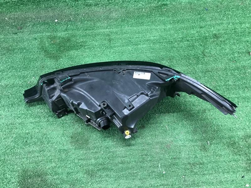 Фара правая Range Rover Sport 2 L494 (2017-2022) LED