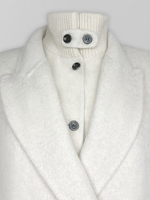 Пальто Monroe 8137 длинное со встроенным жилетом и вязаным воротником