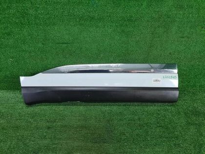 Накладка двери левая Chery Tiggo 8 Pro (2021-нв)