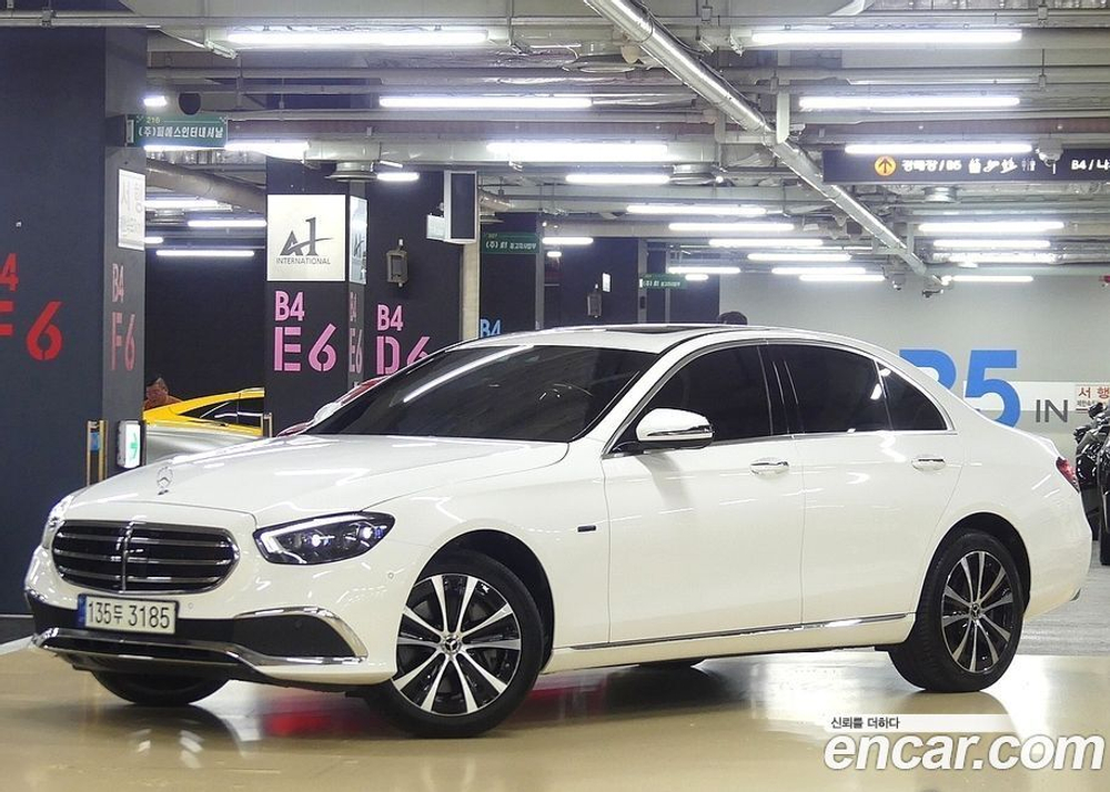 Mercedes-Benz E-Class W213 E300e 4MATIC Exclusive (02.2021)