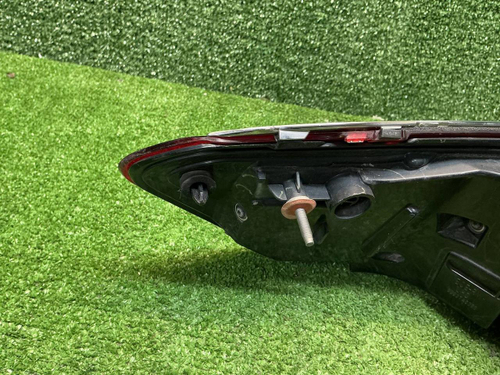 Фонарь правый внешний Mercedes GLS x167 (19-24)