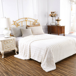 Плед 210х230 Sofi De MarkO Анабель белый