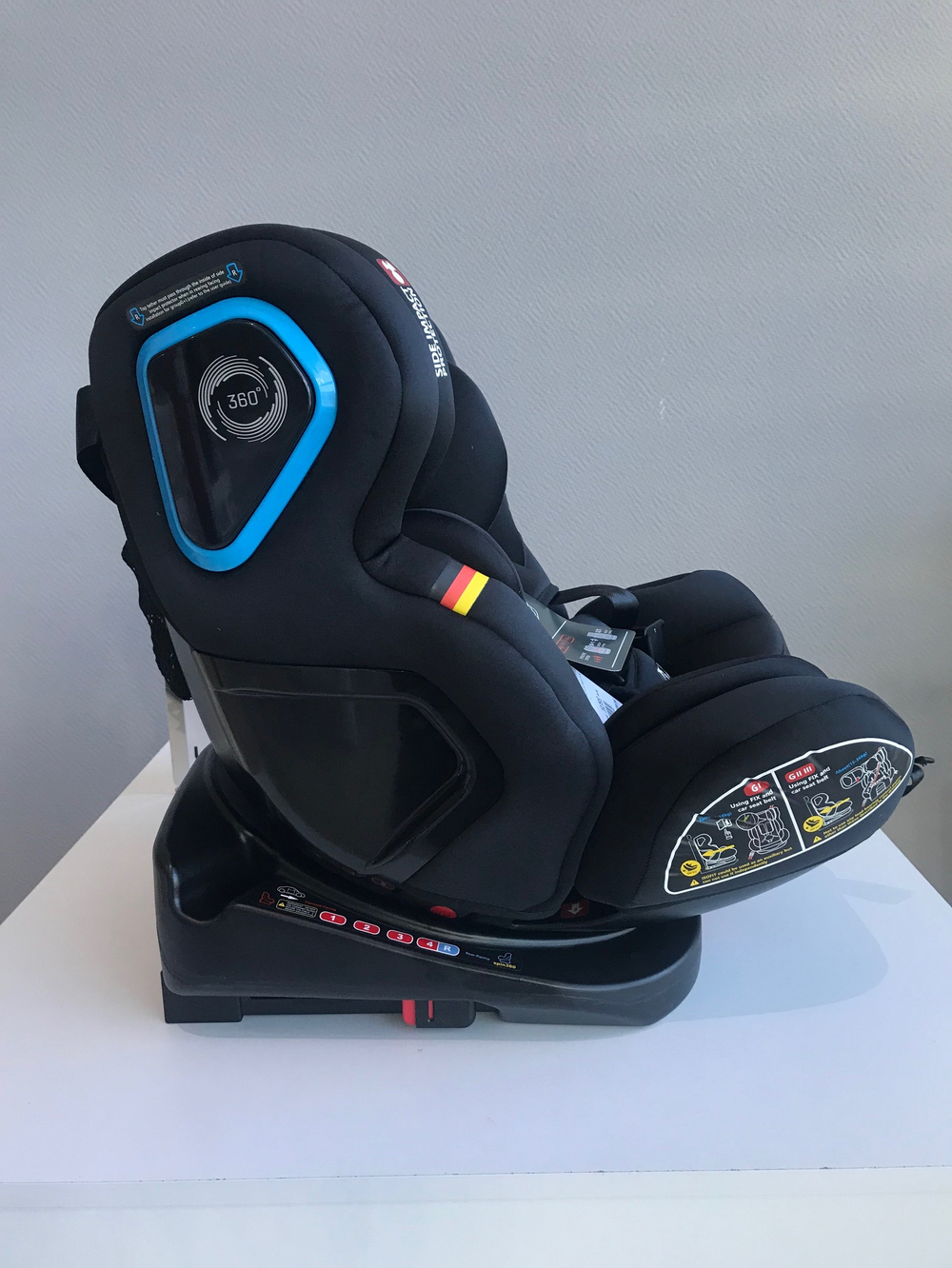 Автокресло Peppy Urban Isofix (black)