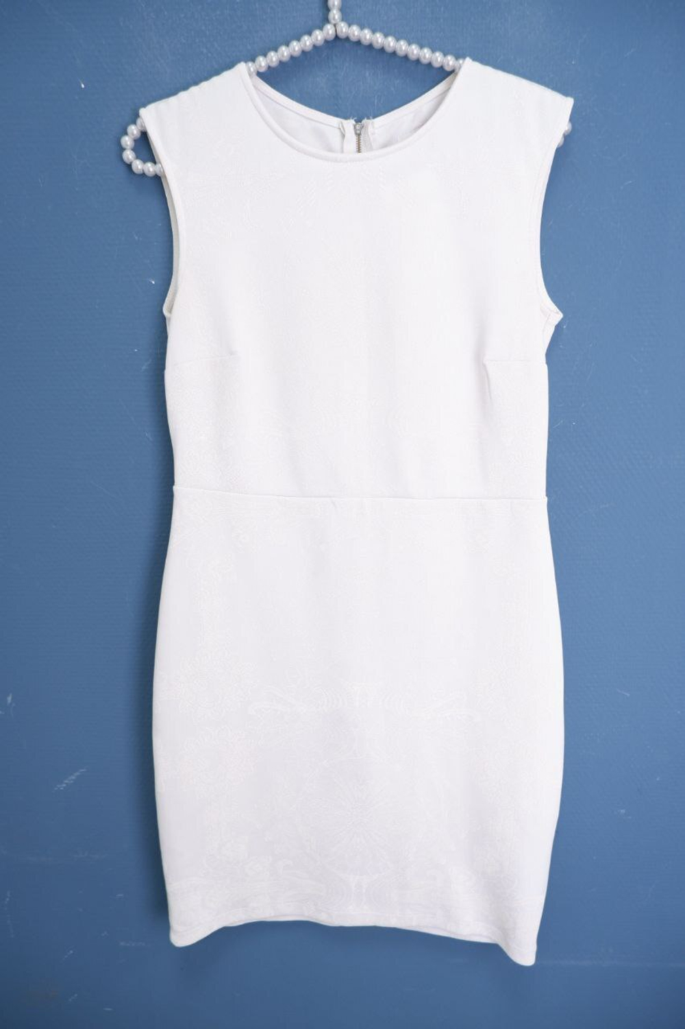 Платье Zolla молочное 42 размер