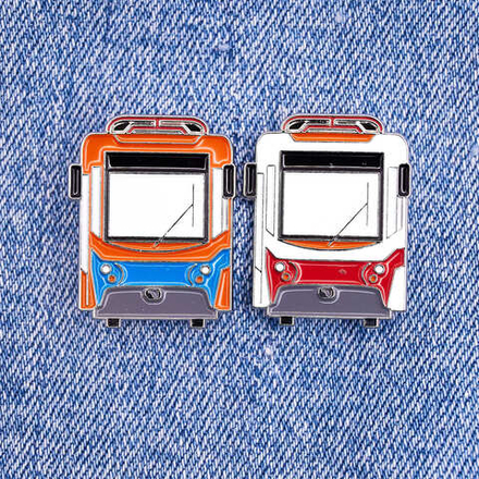 Значок трамвай 71-407 (2 варианта)