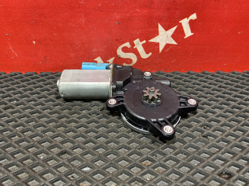 Моторчик стеклоподъемника левый 2023г