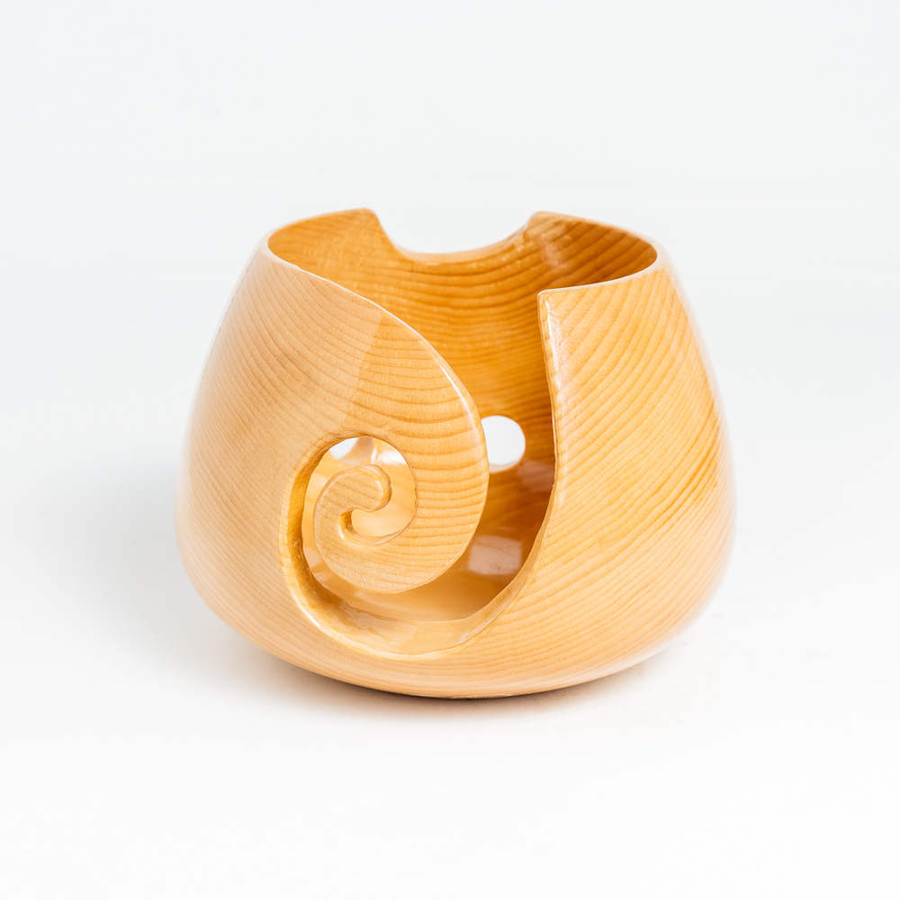 Деревянная клубочница для пряжи из дерева сибирский Кедр KL12