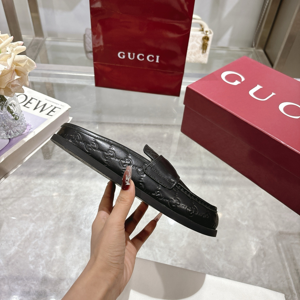 Gucci Double G Mule