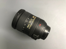 Nikon 18-200mm 3.5-5.6G ED AF-S VR DX