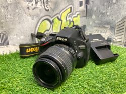 Nikon D5100 + 18-55mm ED II